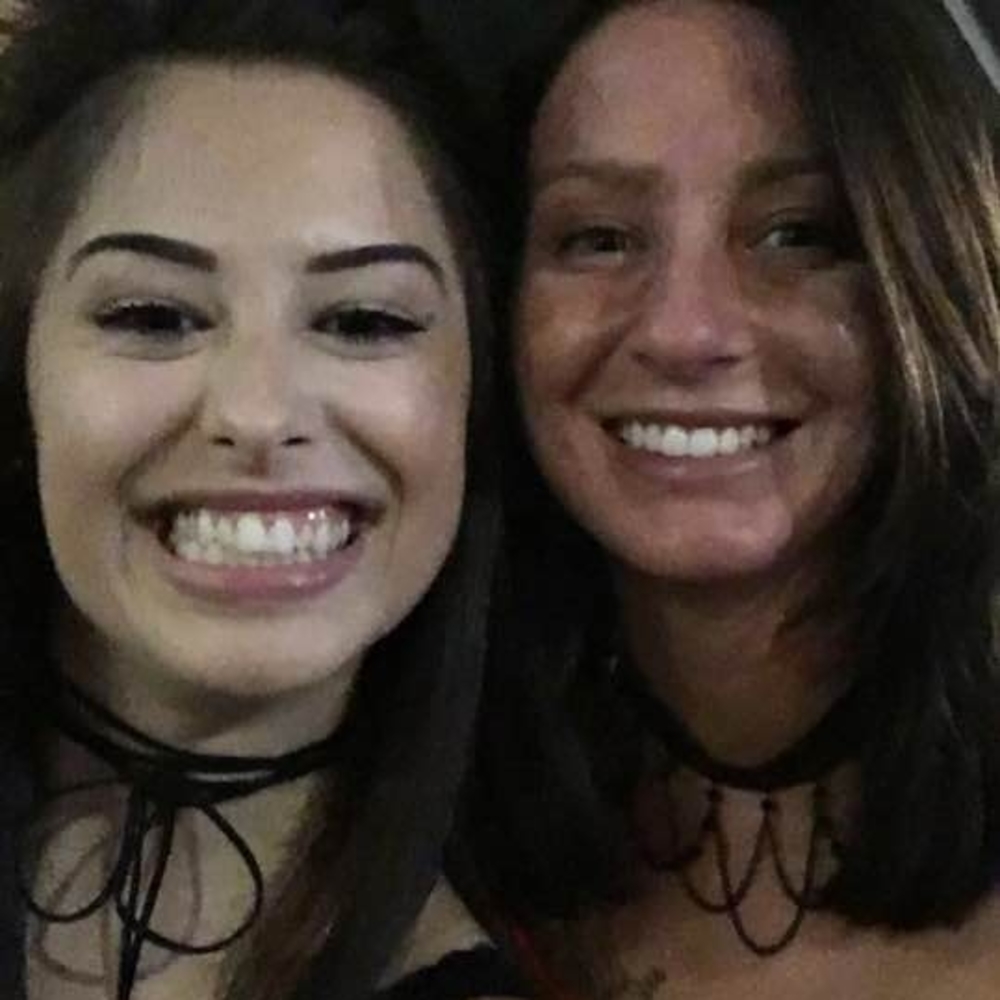 Meet your Posher, Domi